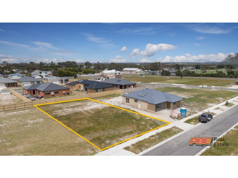 5 Furlong Crescent, Dalyston VIC 3992