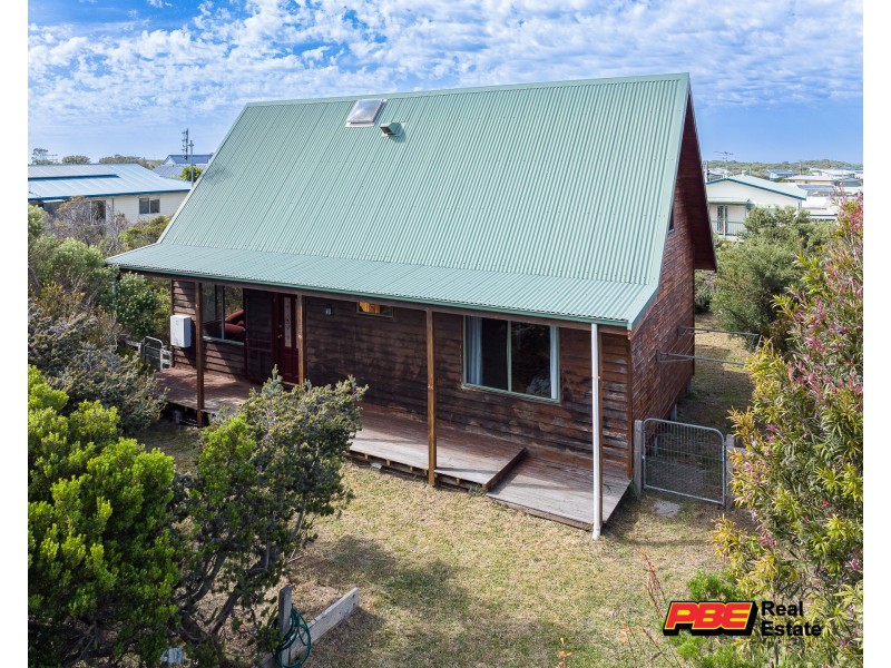 43 CORAL STREET, Cape Paterson VIC 3995