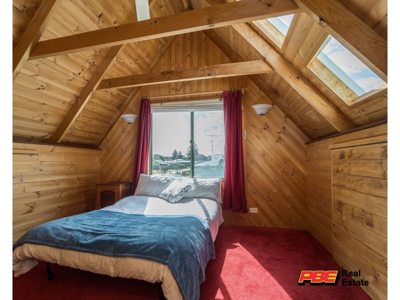 43 CORAL STREET, Cape Paterson VIC 3995