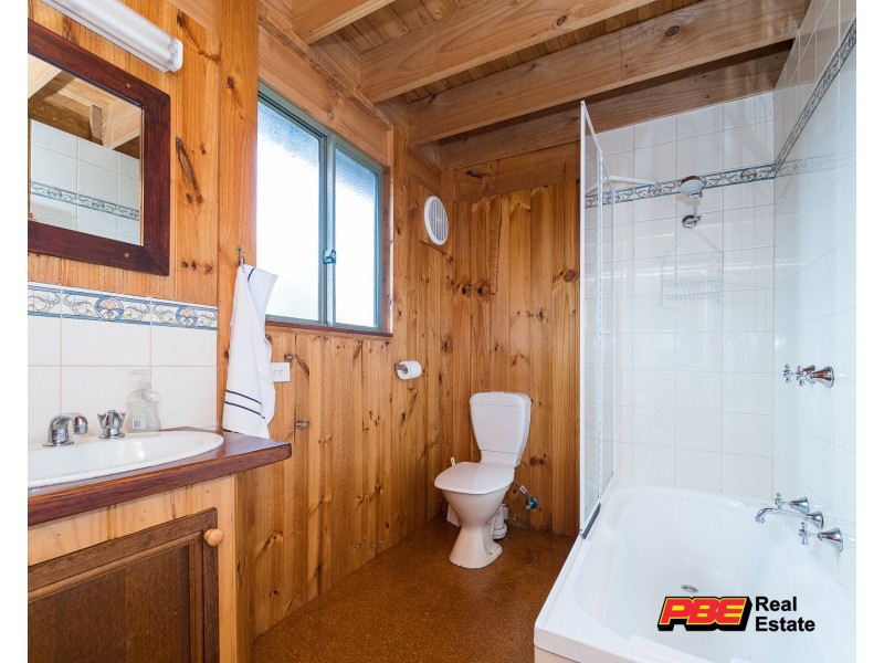 43 CORAL STREET, Cape Paterson VIC 3995