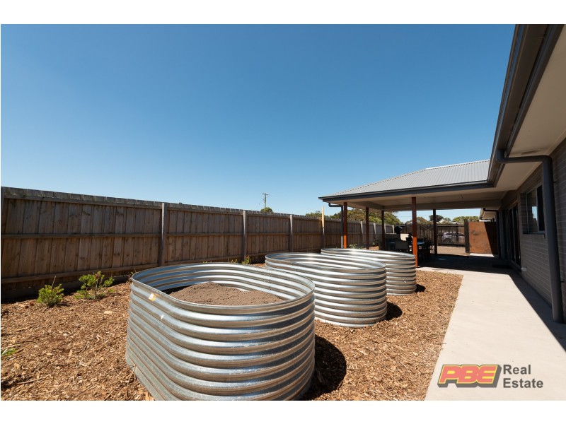 94 Tulloch Street, Dalyston VIC 3992