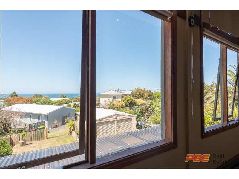 17 Peppermint Road, Kilcunda VIC 3995