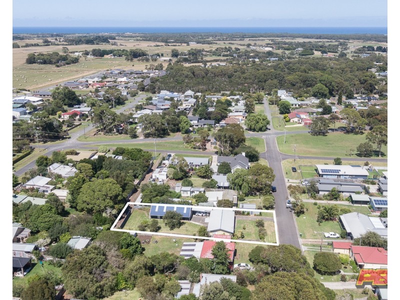 9 Caledonian Crescent, Wonthaggi VIC 3995
