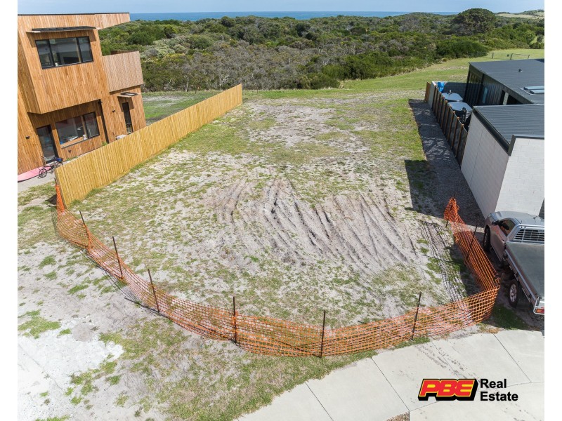 52 SUNLIGHT BOULEVARD, Cape Paterson VIC 3995