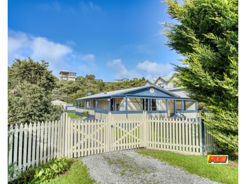 77 Canterbury Road, Venus Bay VIC 3956