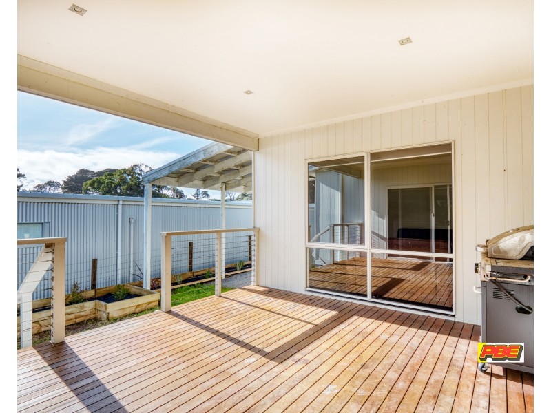 10 Echo Street, Venus Bay VIC 3956