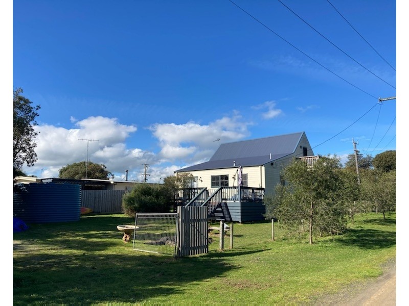 95  McIndoe Avenue, Venus Bay VIC 3956