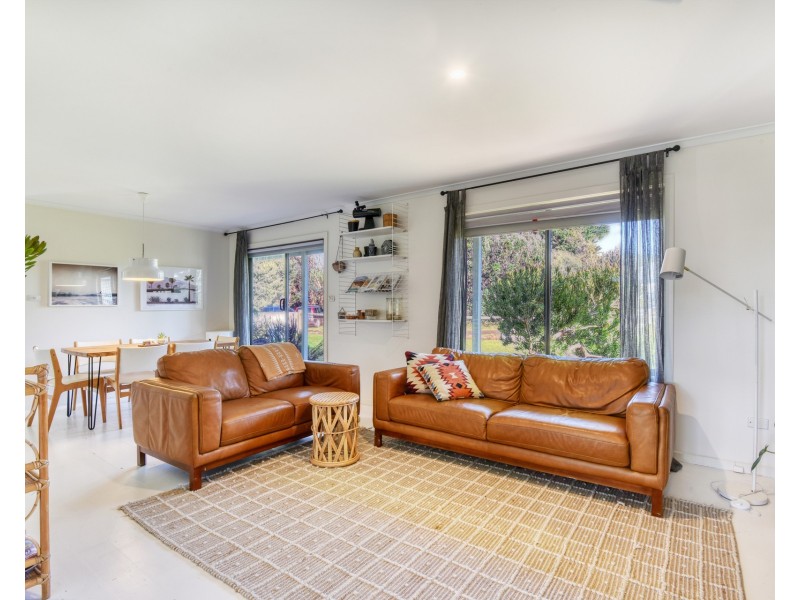 17 Orion Road, Venus Bay VIC 3956