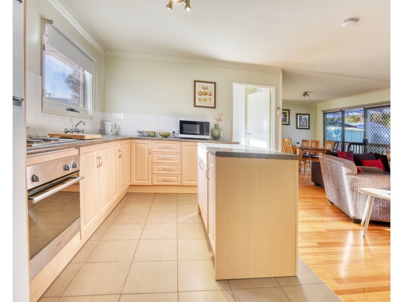 8 Marine Parade, Venus Bay VIC 3956
