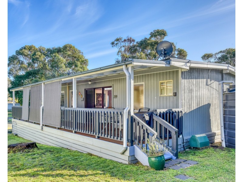 8 Marine Parade, Venus Bay VIC 3956