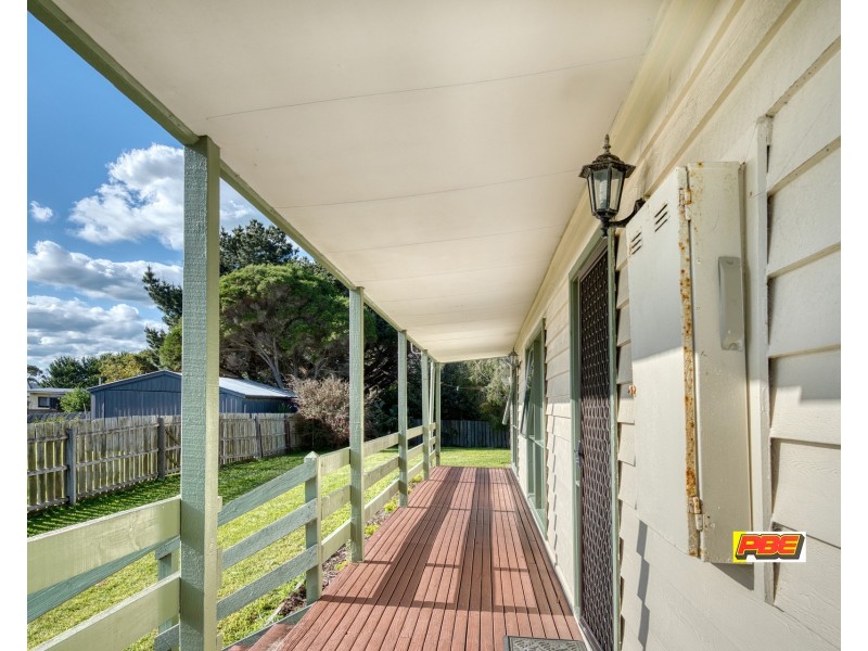 8 Albert Avenue, Venus Bay VIC 3956