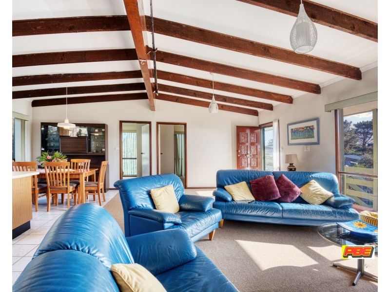 8 Albert Avenue, Venus Bay VIC 3956