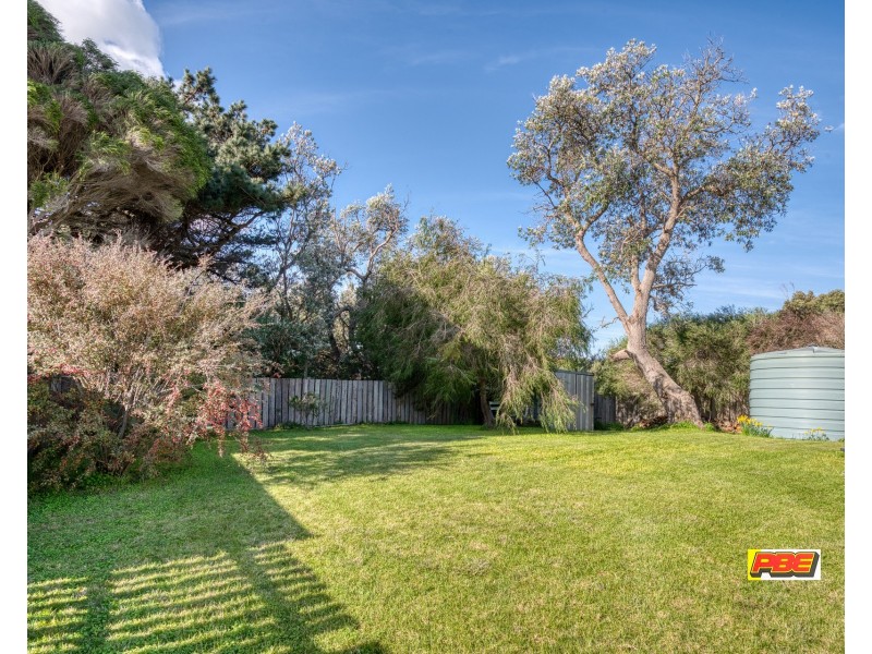 8 Albert Avenue, Venus Bay VIC 3956