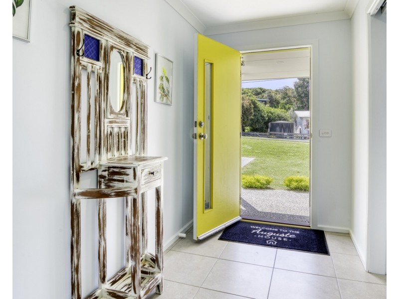 1 Surf Drive, Venus Bay VIC 3956