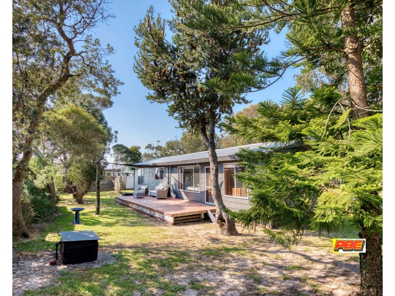 44 Centre Road, Venus Bay VIC 3956