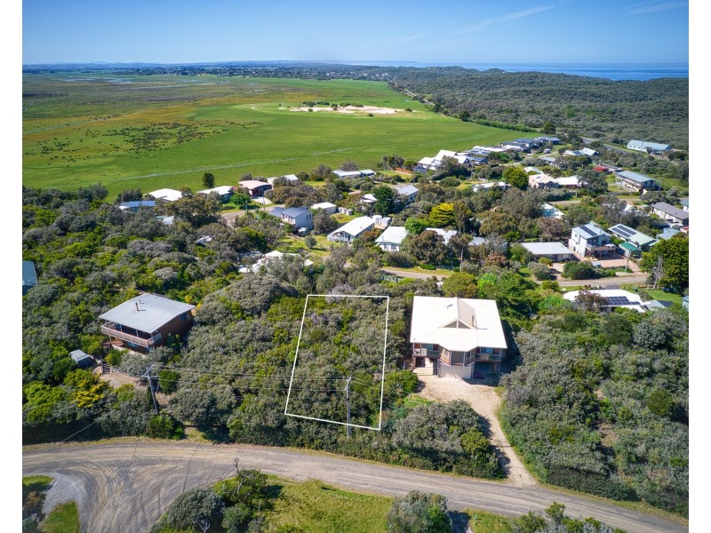 20  St Ives Crescent, Venus Bay VIC 3956