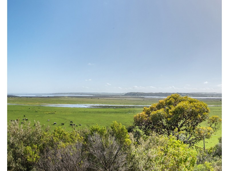 75-77 Landscape Drive, Venus Bay VIC 3956