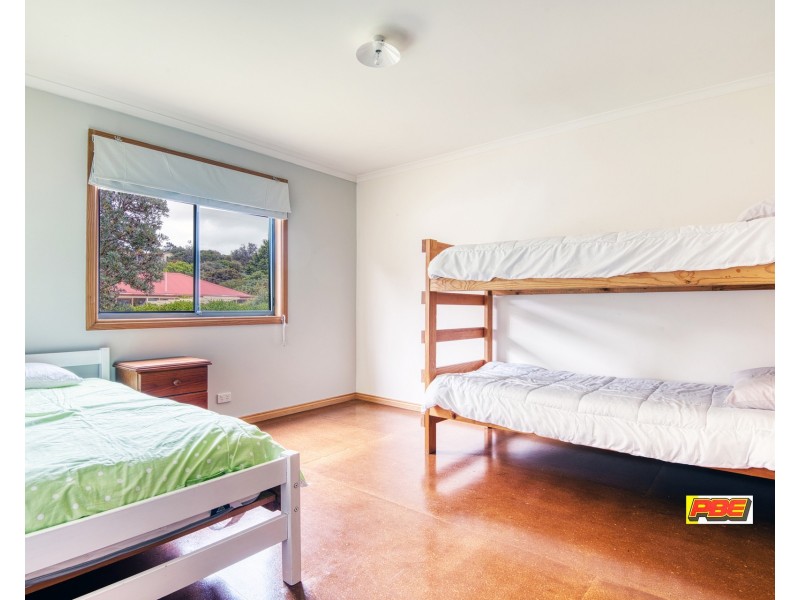 3 Rodney Avenue, Venus Bay VIC 3956