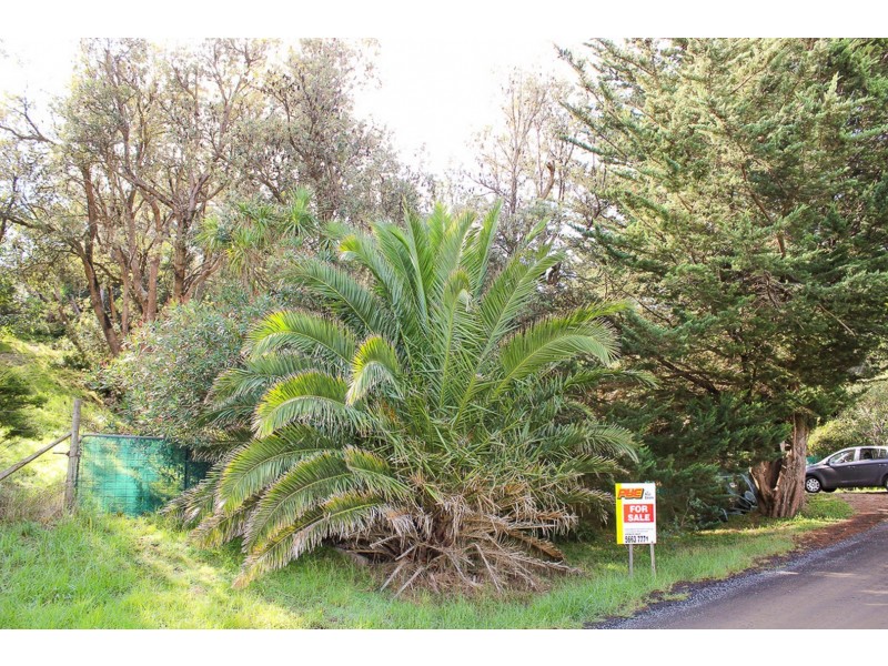 5 St. IVES CRESCENT, Venus Bay VIC 3956