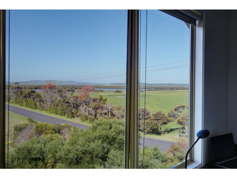 33, FISHERMANS ROAD, Venus Bay VIC 3956