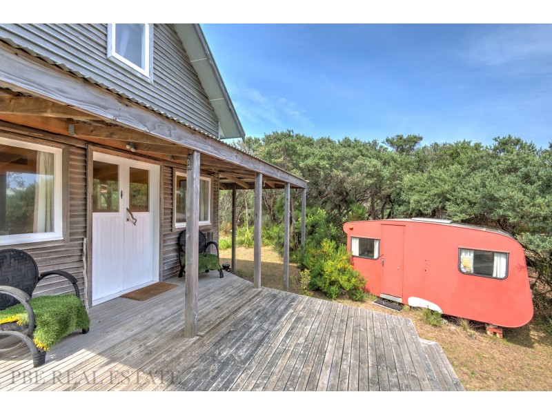 1 AMANDA CRESCENT, Venus Bay VIC 3956
