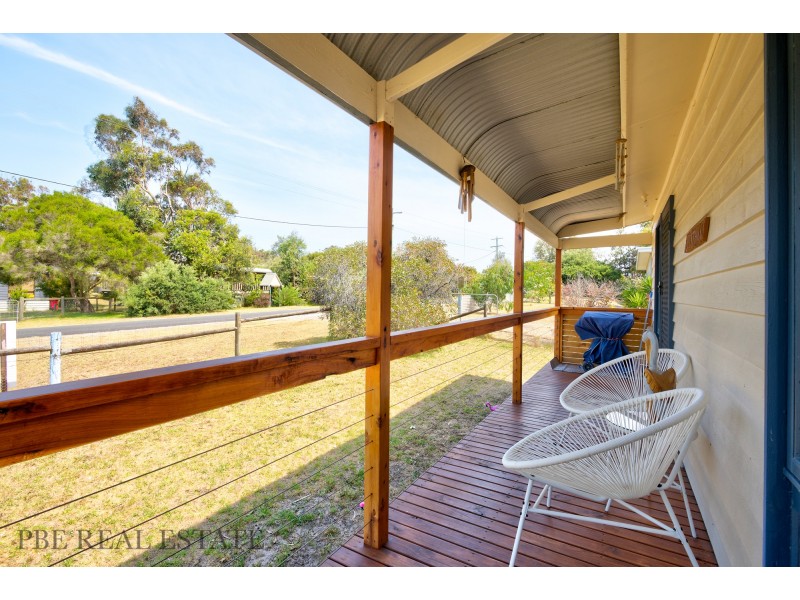 115 MCINDOE AVENUE, Venus Bay VIC 3956