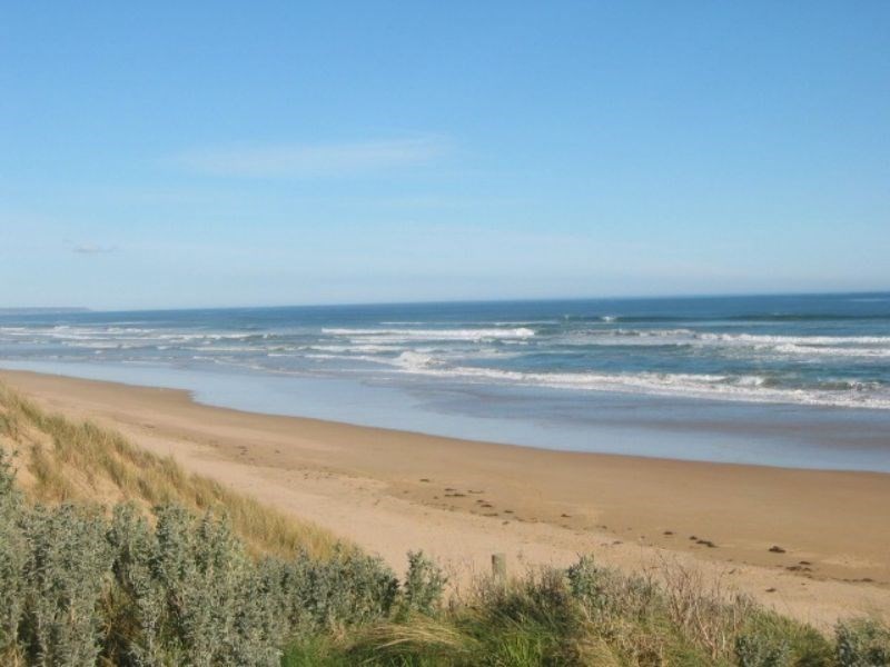 70.. CANTERBURY ROAD, Venus Bay VIC 3956