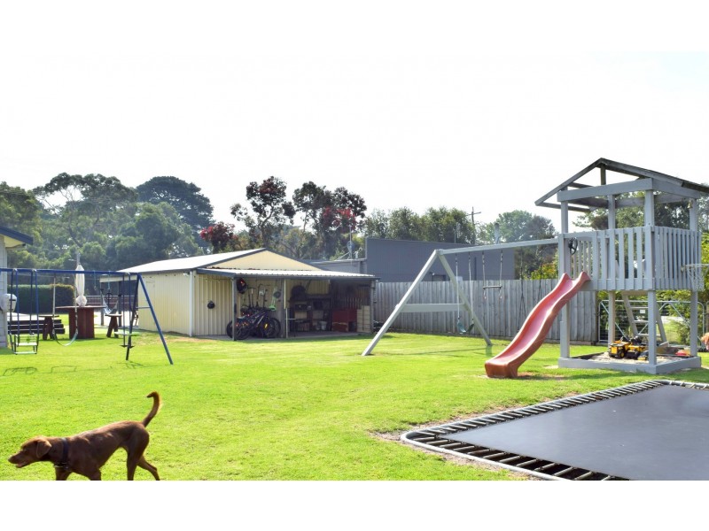 8 WALKERVILLE ROAD, Tarwin Lower VIC 3956