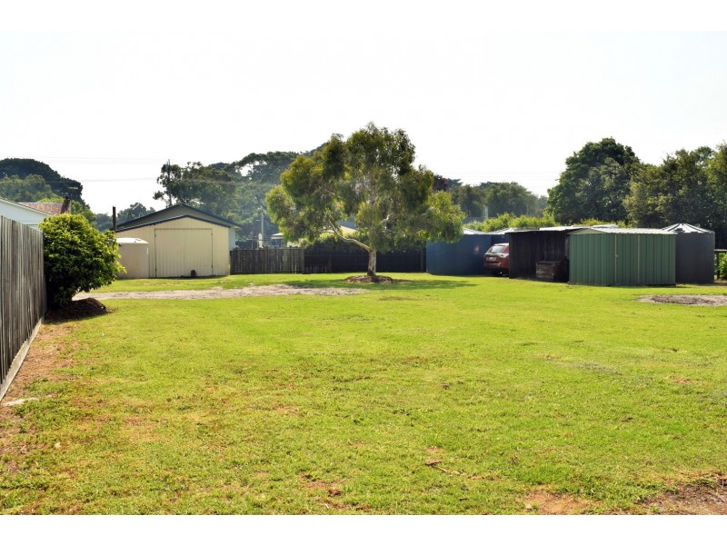 8 WALKERVILLE ROAD, Tarwin Lower VIC 3956