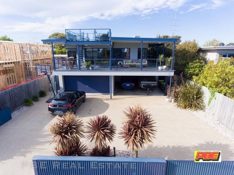 41. VENUS STREET, Inverloch VIC 3996