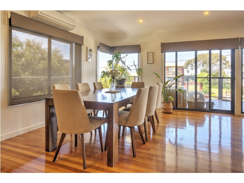 41. VENUS STREET, Inverloch VIC 3996