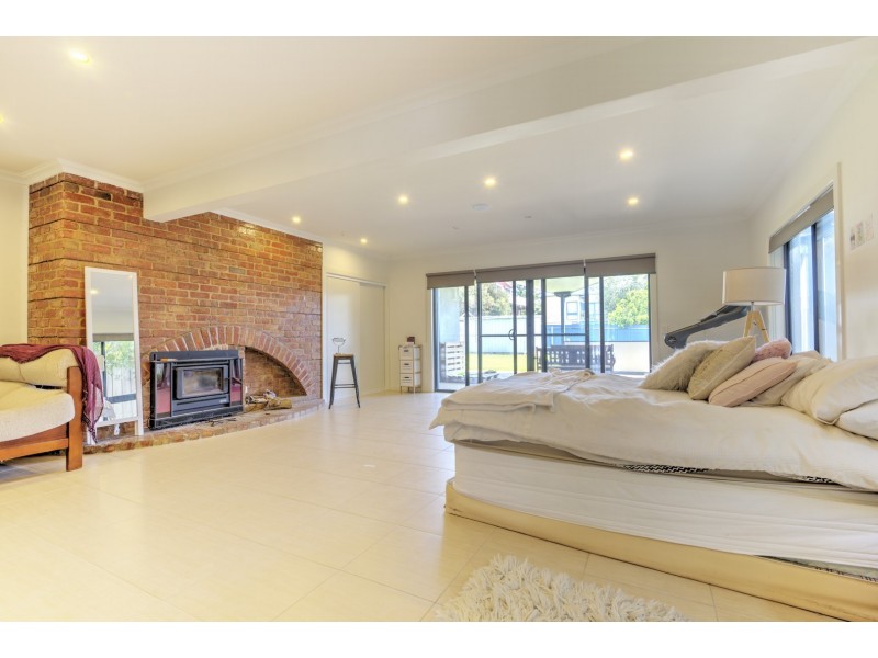 41. VENUS STREET, Inverloch VIC 3996