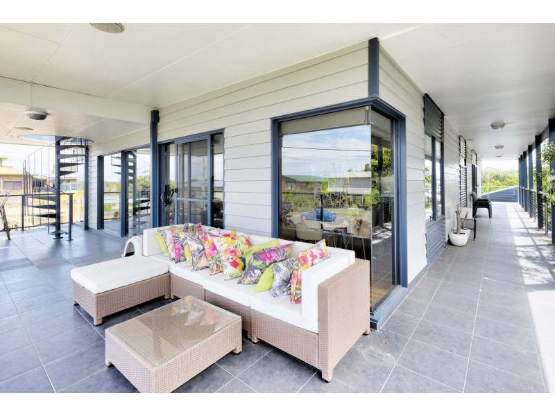 41. VENUS STREET, Inverloch VIC 3996