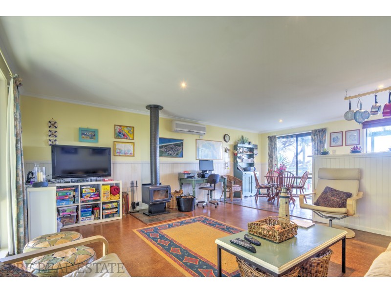 14 OUTLOOK DRIVE, Venus Bay VIC 3956
