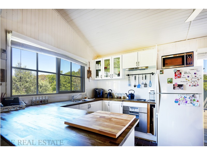 14 LOUIS ROAD, Venus Bay VIC 3956