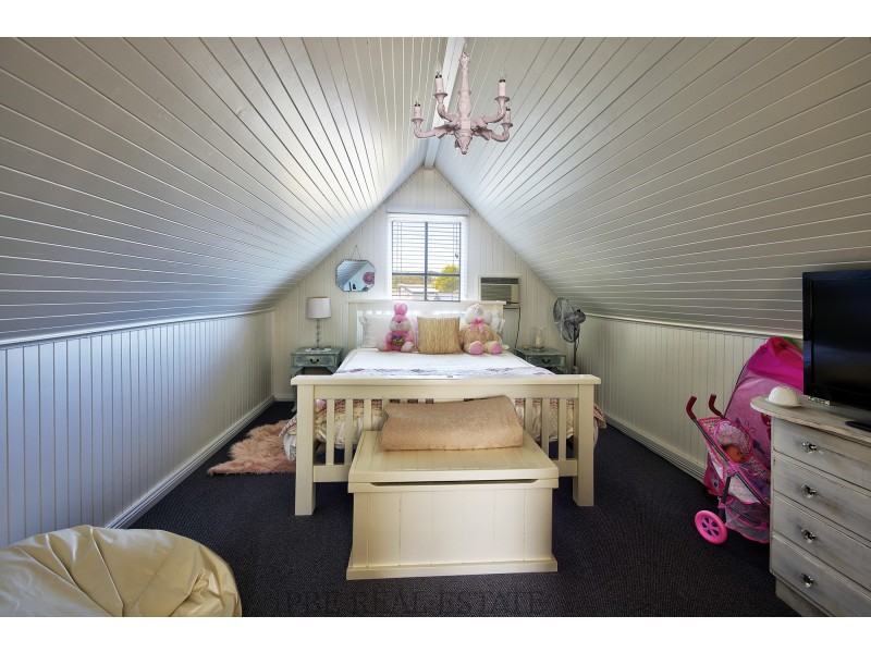 14 LOUIS ROAD, Venus Bay VIC 3956