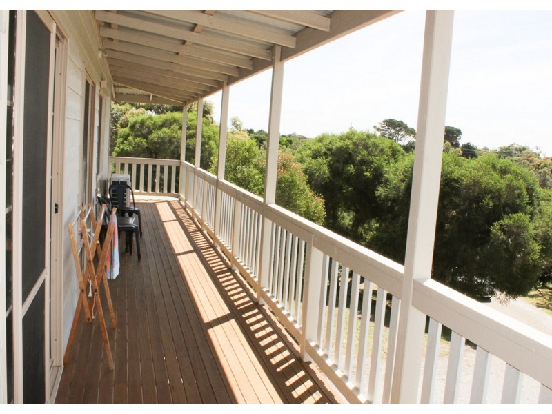 3-5 FISHERMANS ROAD, Venus Bay VIC 3956