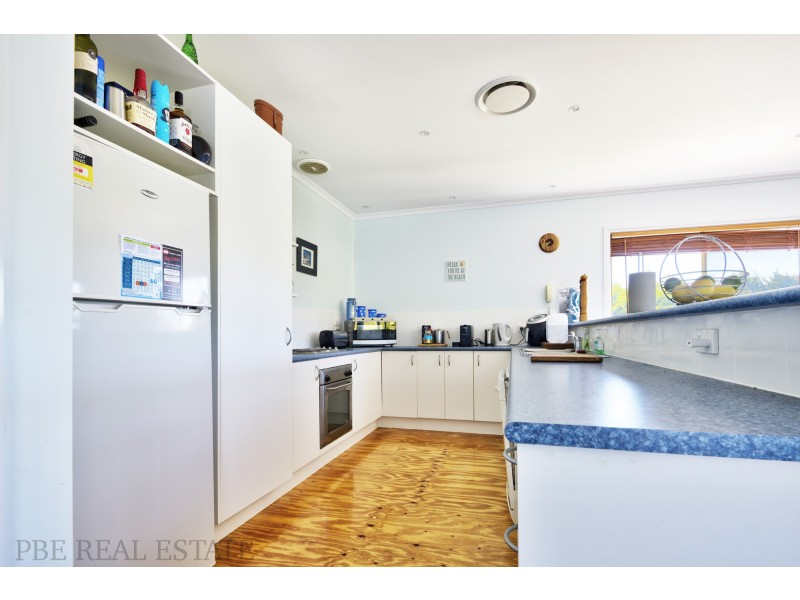 35 SATURN PARADE, Venus Bay VIC 3956