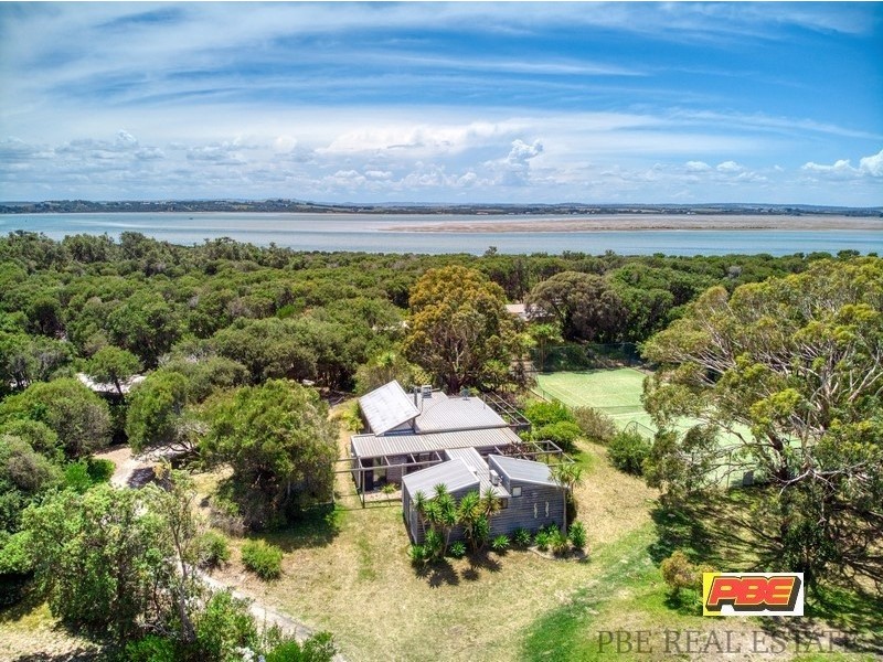 820 LEES ROAD, Venus Bay VIC 3956