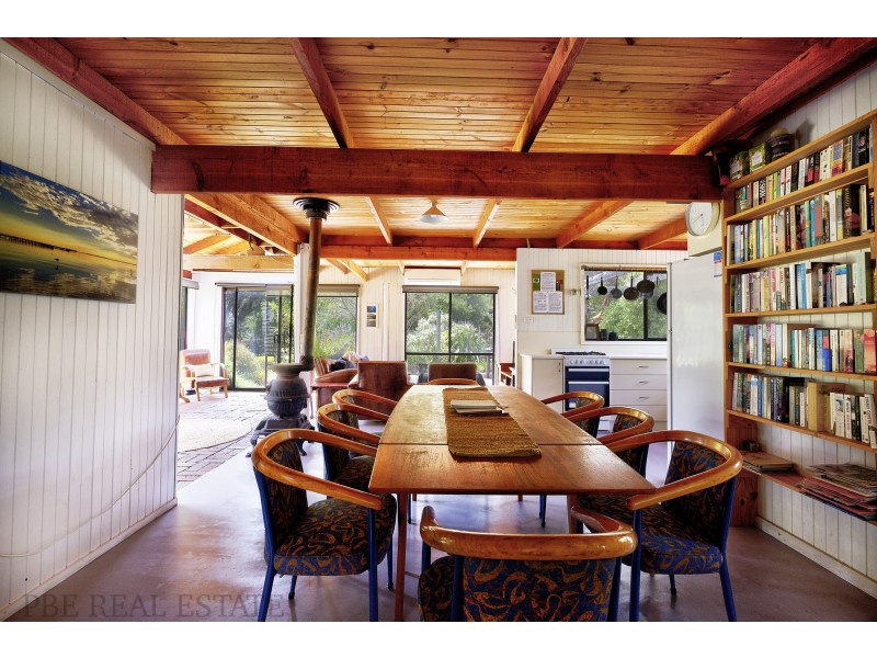 820 LEES ROAD, Venus Bay VIC 3956