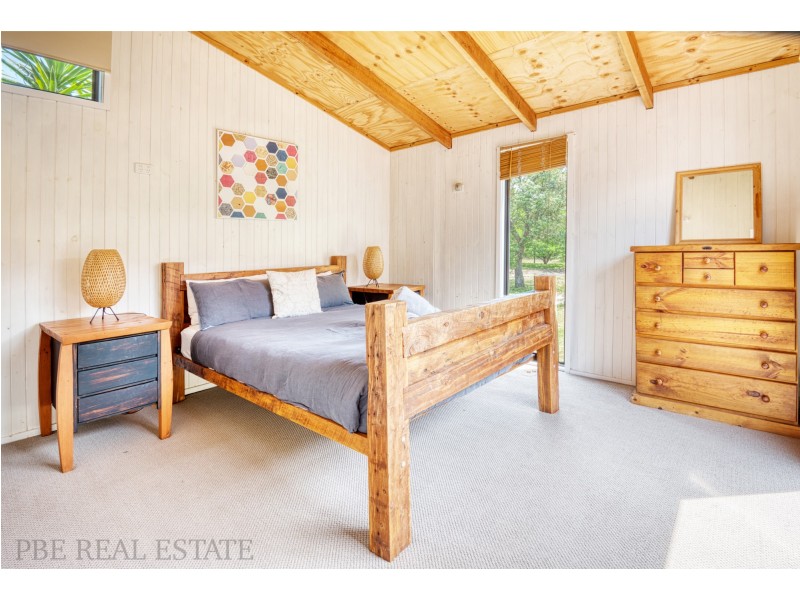 820 LEES ROAD, Venus Bay VIC 3956