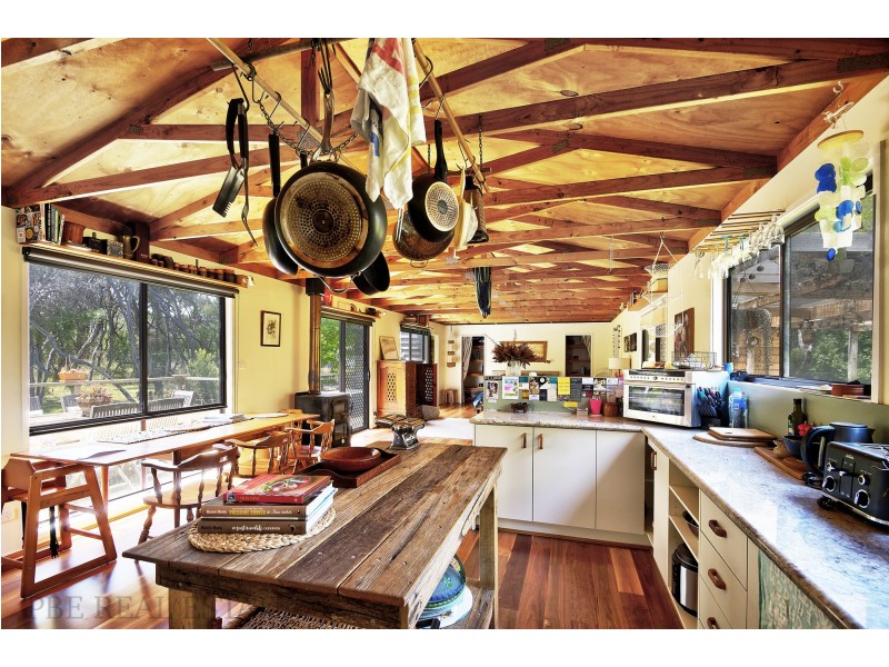 820 LEES ROAD, Venus Bay VIC 3956