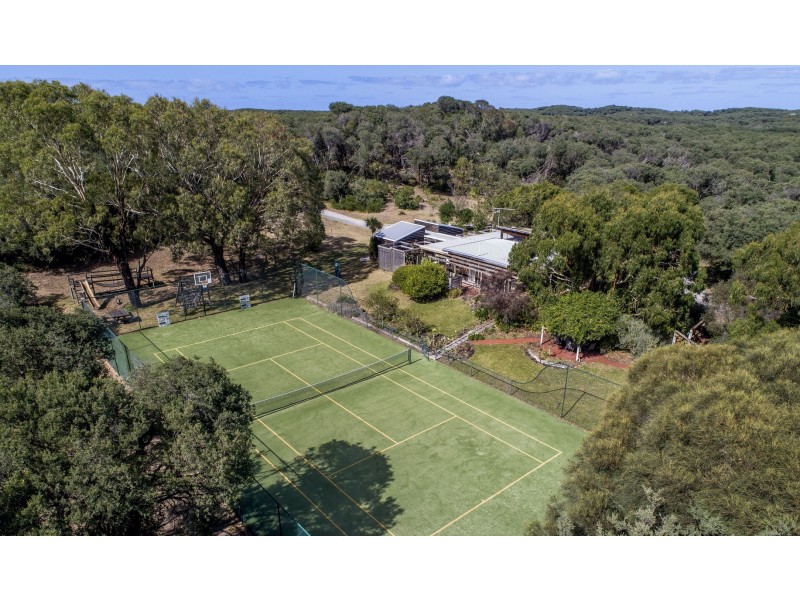 820 LEES ROAD, Venus Bay VIC 3956