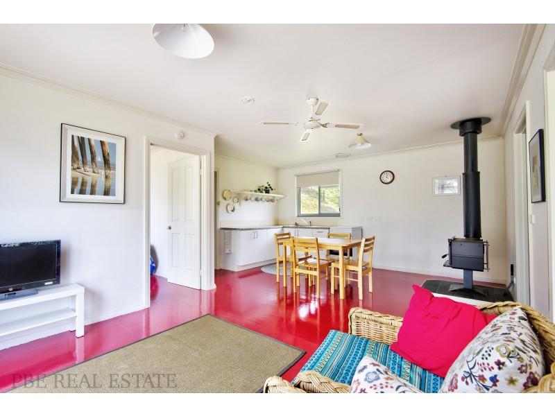 91 PANDORA AVENUE, Venus Bay VIC 3956