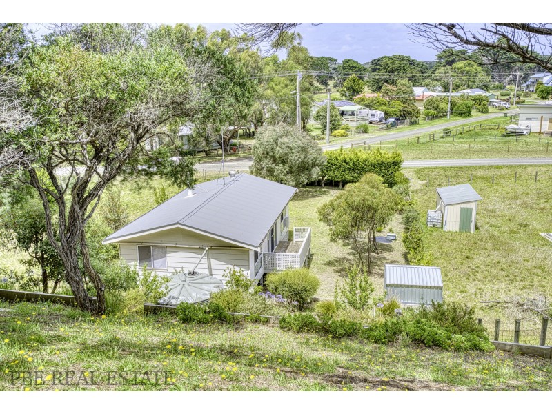 91 PANDORA AVENUE, Venus Bay VIC 3956