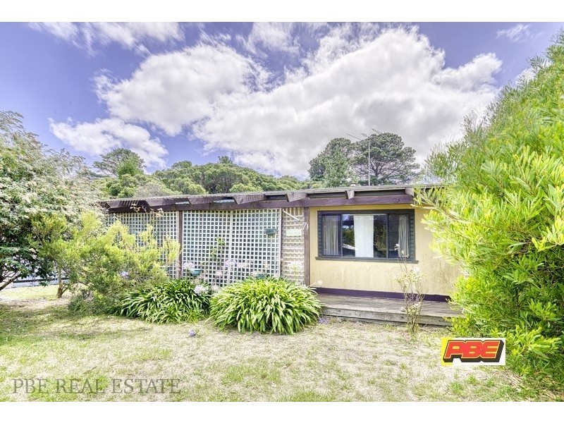 71 PANDORA AVENUE, Venus Bay VIC 3956