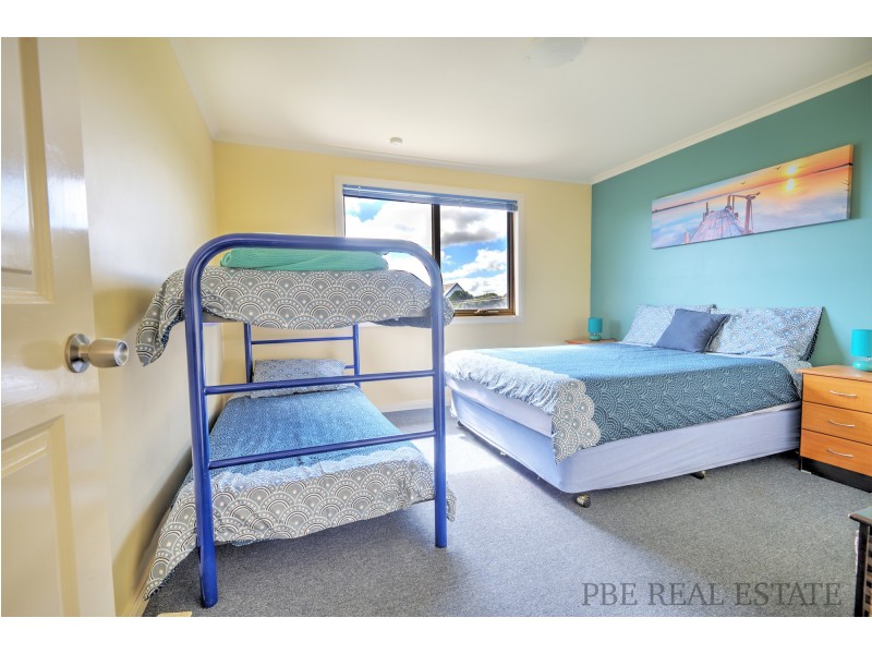 2 AMANDA CRESCENT, Venus Bay VIC 3956