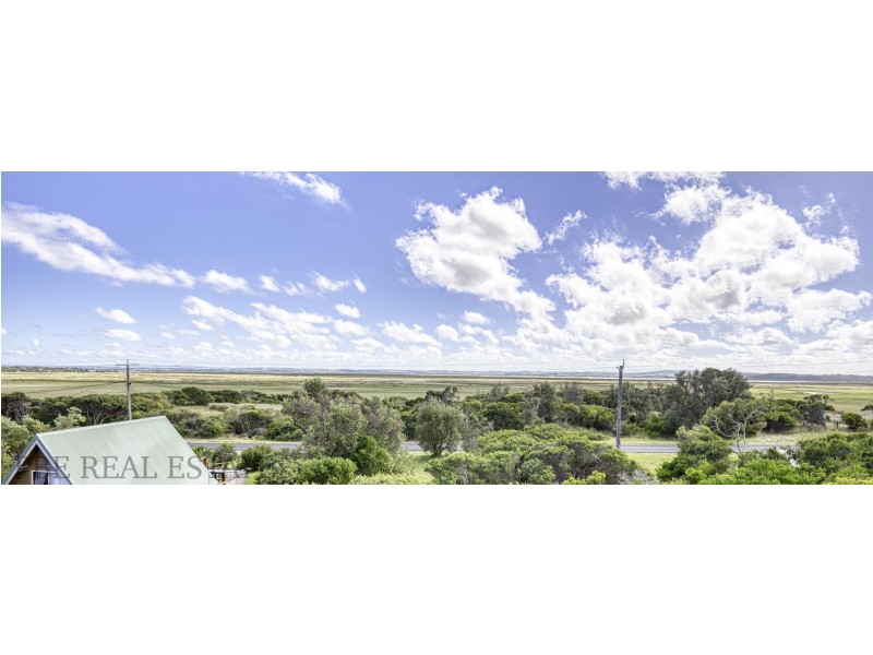 2 AMANDA CRESCENT, Venus Bay VIC 3956