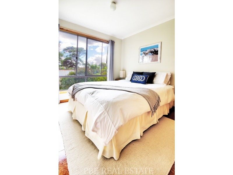 100 ATHERTON DRIVE, Venus Bay VIC 3956