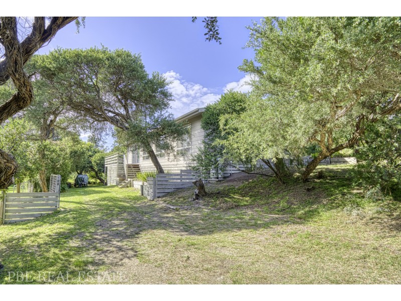 100 ATHERTON DRIVE, Venus Bay VIC 3956